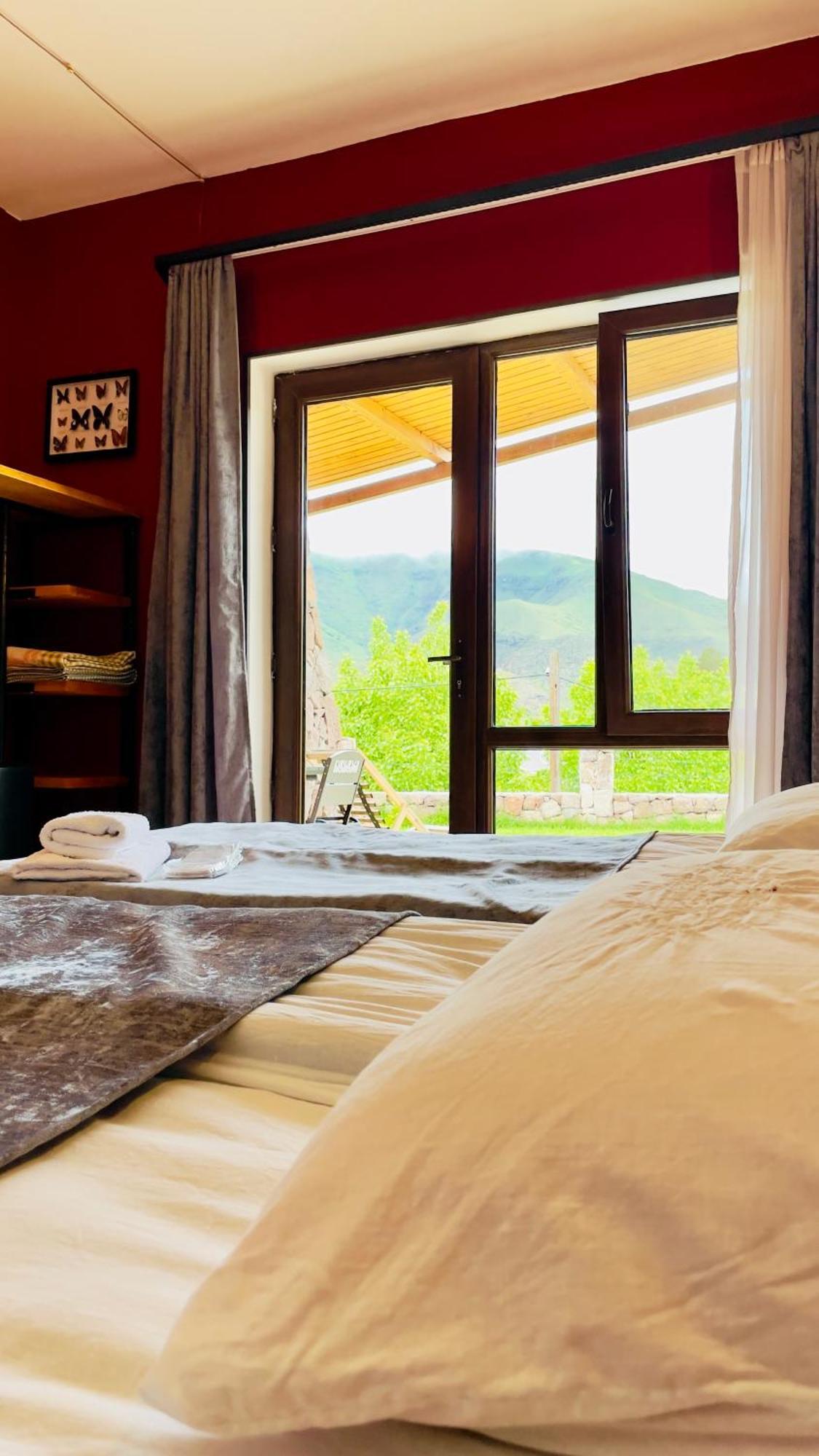 Hotel Hobbiton Near Vardzia Caves T'mogvi Luaran gambar